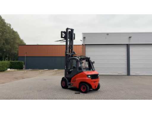 86b39afc-c822-4e32-b31a-bf020d3426f0.mp4