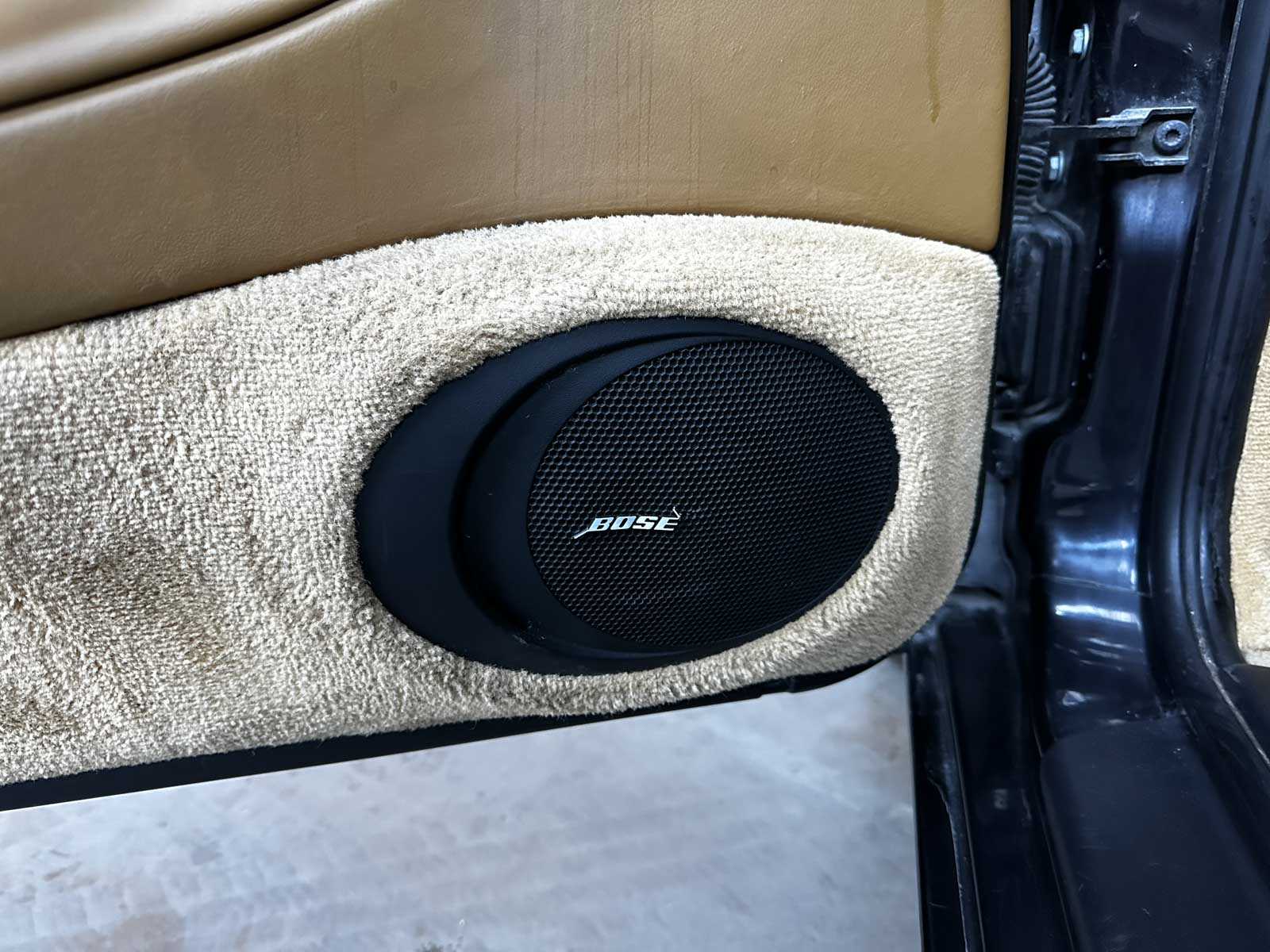 Porsche 911 Carrera 4 Cabriolet 3.6 996 320pk 2002 Youngtimer HANDGESCHAKELD 