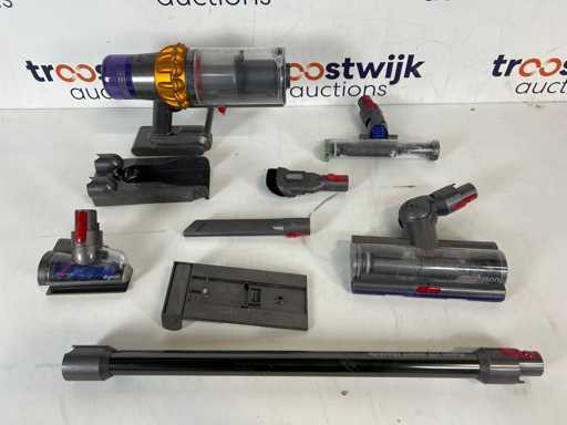 Dyson V15 Detect Absolute – Aspirator Stick | LG 27US550-W – UltraFine 4K IPS Monitor 27 inch