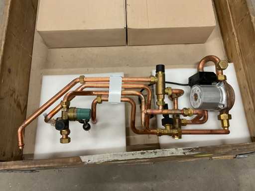 Wilo Z15/5-1 P Pompe de circulation avec tuyauterie