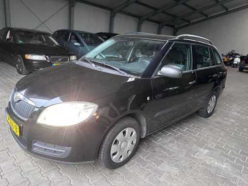 Skoda - Fabia Combi - 1.2-12V Ambition Bns - Car