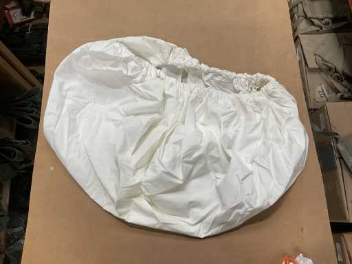 Couverture de l’emballage de terrain