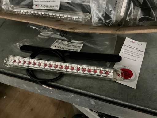 Lot ProPlast PRO-CAN XL 12V red LED lighting