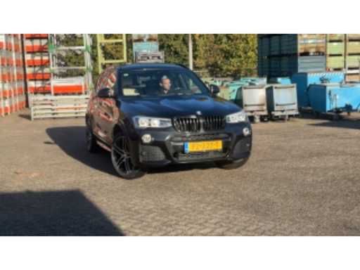 f0c0926a-2408-4eaa-b6ef-a360c123b6bc.mp4