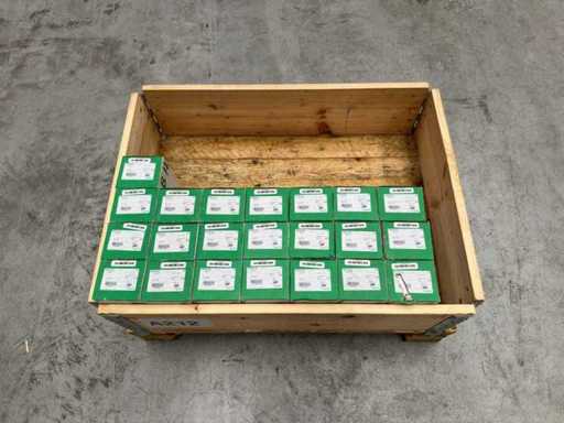 Schneider Electric – A9PA2740 – Charge von Acti9-Leistungsschaltern – 3P+N C40 (4,5kA) (88x)