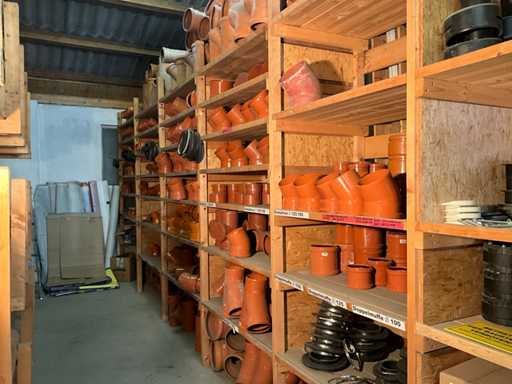 Grote partij rioolbochten en toebehoren