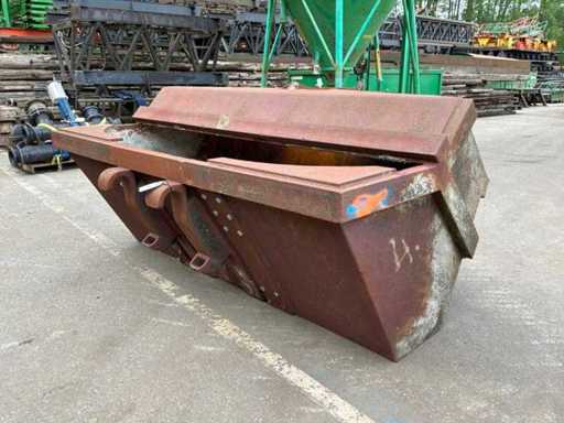 Concrete cistern