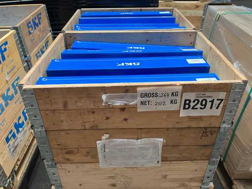 202 kg net automotive bearings from SKF