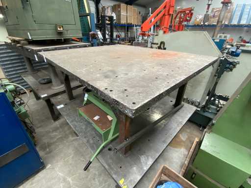 Welding table