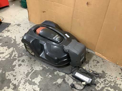 2015 Husqvarna 320 Robotic Lawnmower