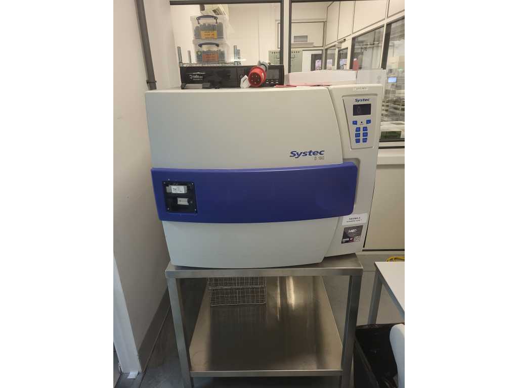 Laboratory Autoclaves, SYSTEC2, D150, 2005