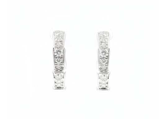 Boucle d’oreille en or blanc 14 kt avec diamants naturels