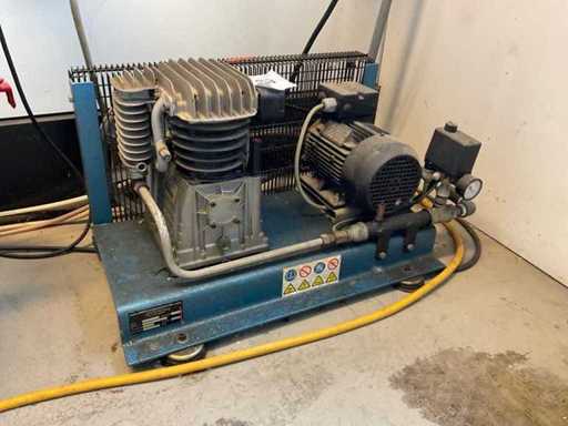2004 Amco Piston Compressor