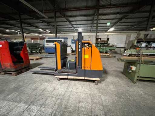 2008 Still EK10 camion industriale con caricabatterie