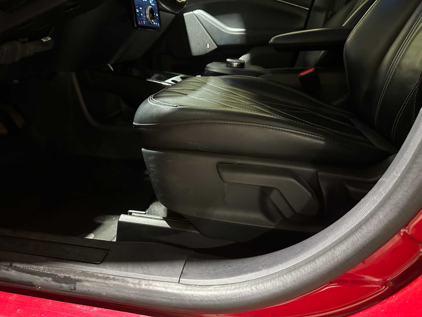 Ford Mustang Mach-E RWD 75 kWh 269pk 2021, N-301-NV