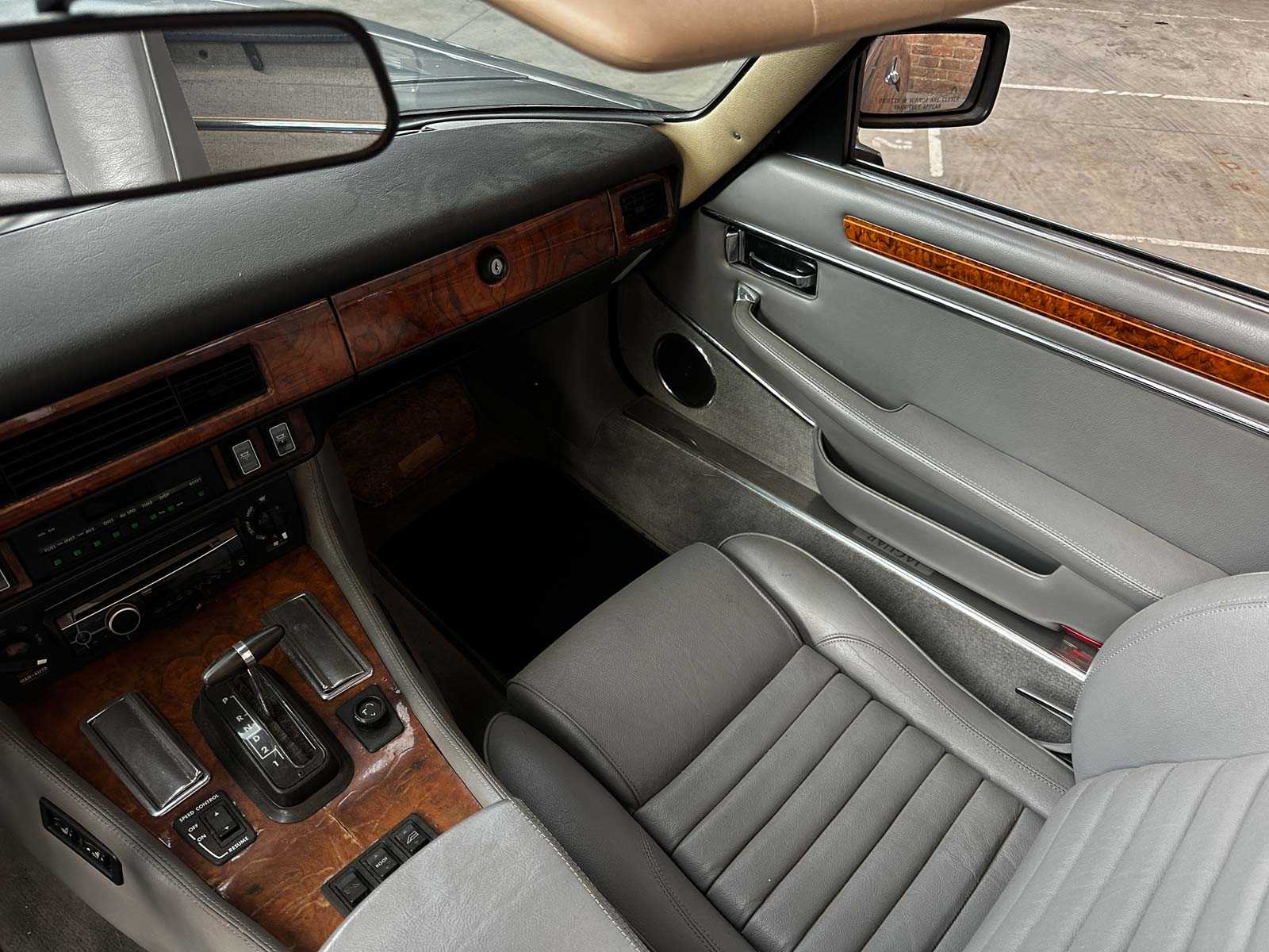 Jaguar XJS Convertible 5.3 V12 264pk 1989