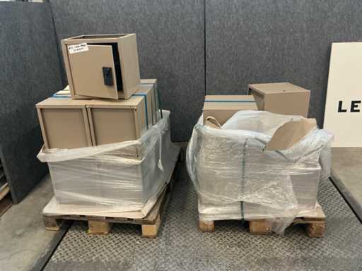 Locker de oțel (19x)