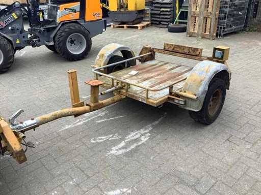 Vibratorische Plattenanhängeranhänger