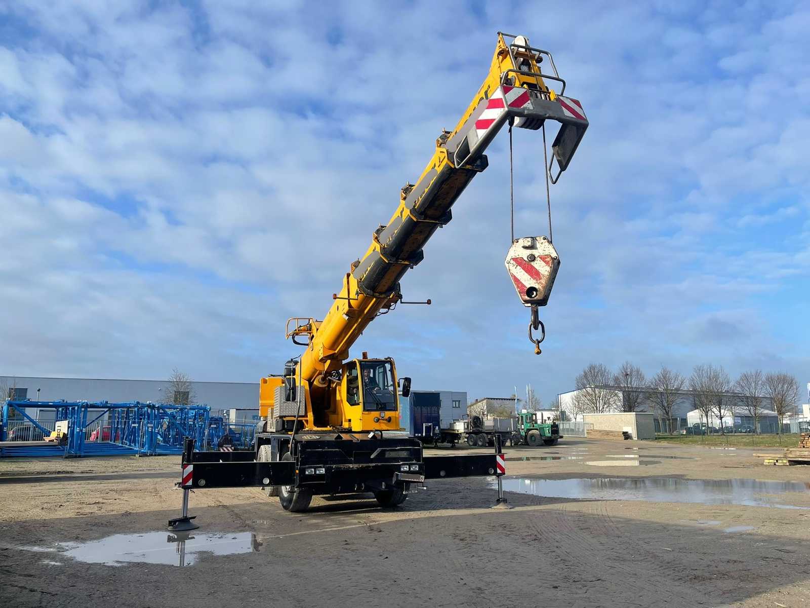 2000 MANNESMANN Dematic AC40 – Mobile crane
