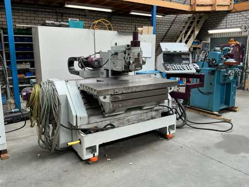 Deckel FP42NC Portaalfreesmachine