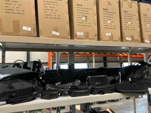 Batch of various Balr bags (11x)