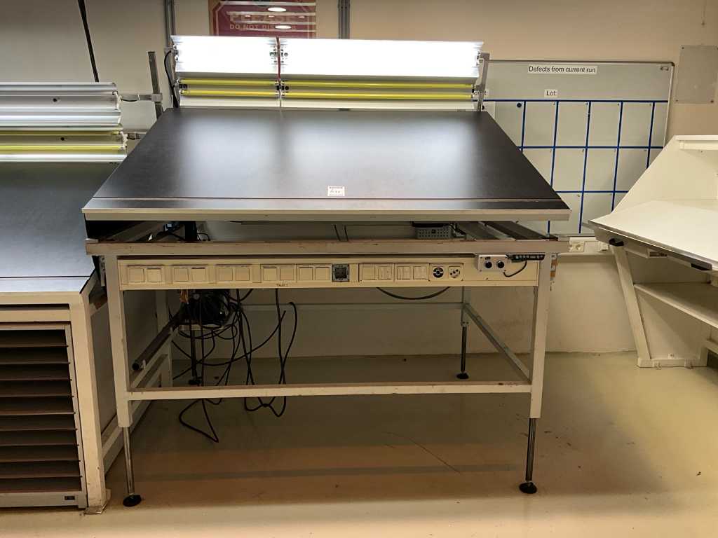 Inspection table