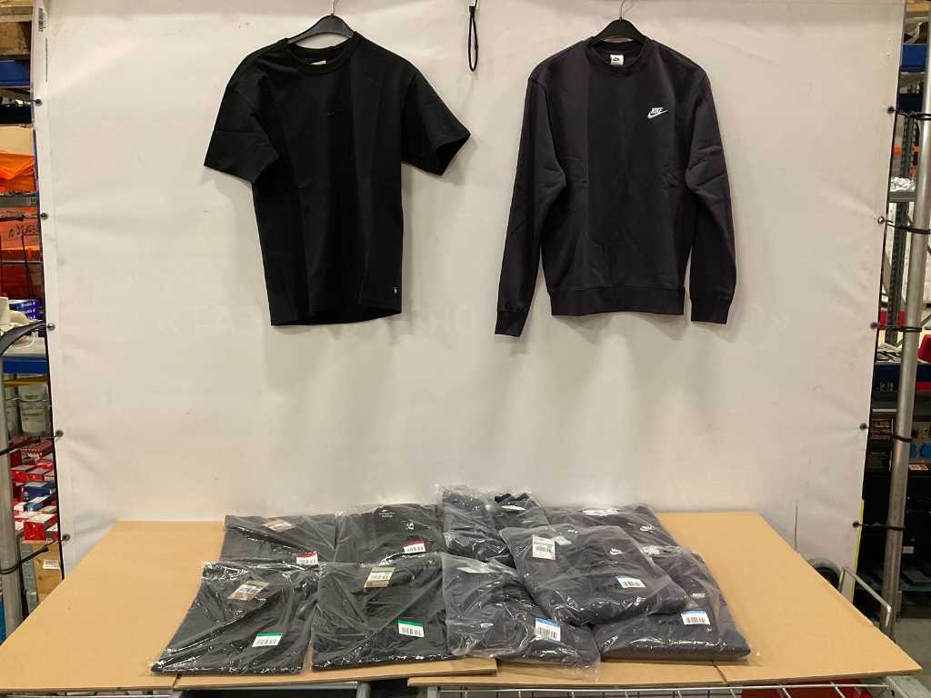 Nike - Party shirts/sweaters (10x)