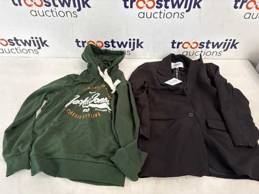 Partij Kleding