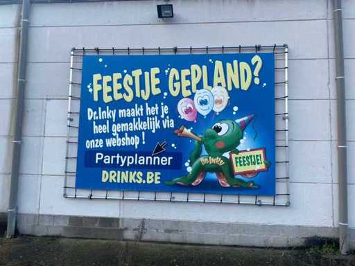 Advertising banner (3x)