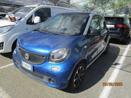 SMART FORFOUR 2S. (W453) 60 1.0 YOUNGSTER Automobile