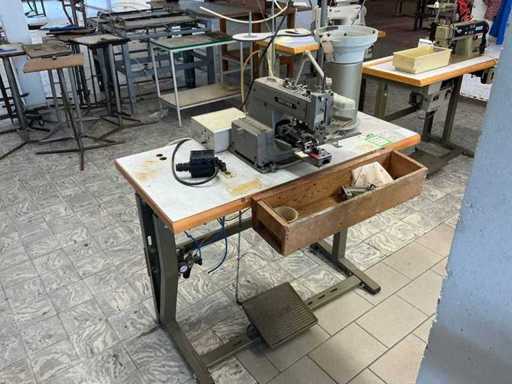 Brother CB3 B915 1 Knopenaanzetmachine + robot