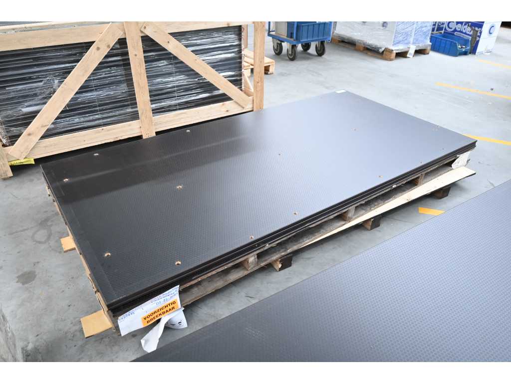 Concrete plywood slabs (4x)