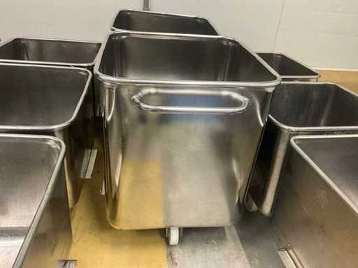 Stainless steel feeding tubs (2x)