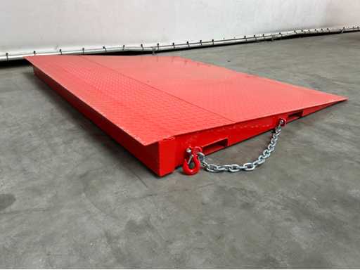 RTE - 7419 - 5T Ramp 2100x1760x165mm Container