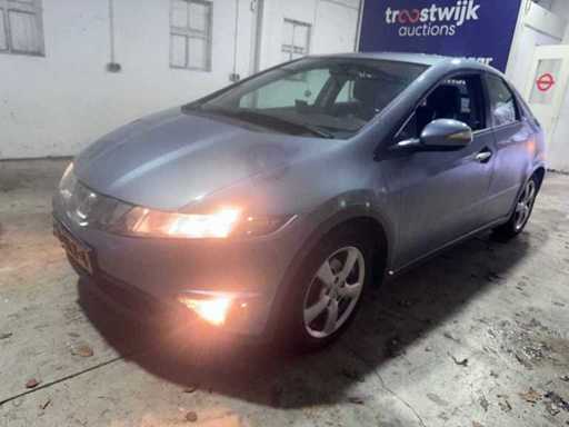 Honda - Civic - 1.4 Comfort - Car