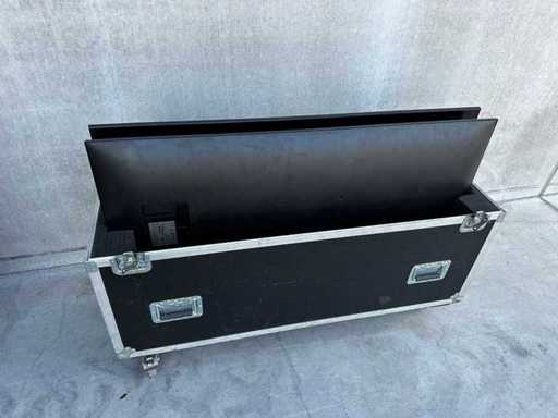 2x Samsung smart 55inch TV + ALL Case Flight