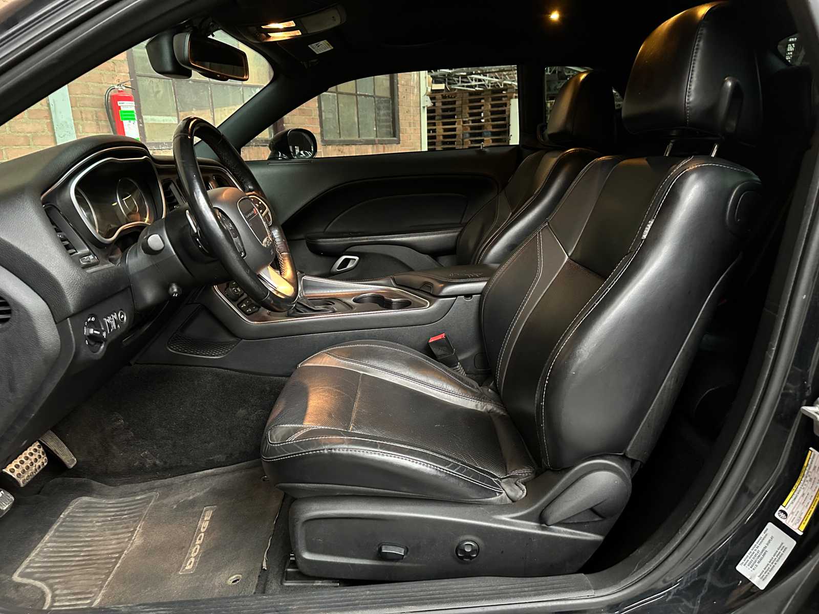 Dodge Challenger SXT PLUS 3.6 V6 305pk 2015