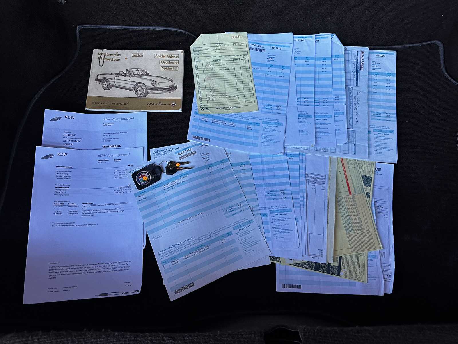 Alfa Romeo Spider 2.0 118pk 1987, NS-842-F