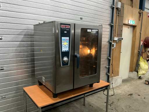 Rational SCC WE 101G self-cooking center
