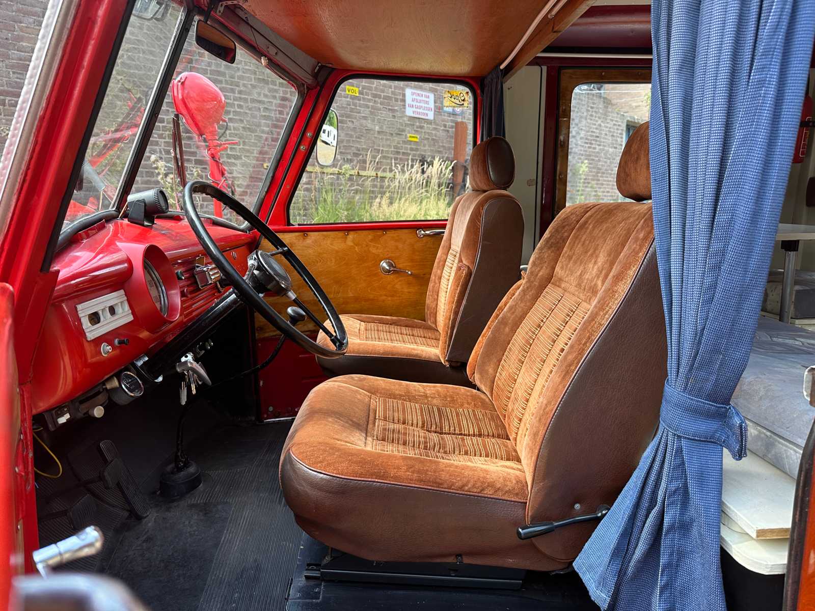 Opel Blitz 1.75 T BE Bolkop 2,5 L55-09590L Camper (Brandweerwagen) 1955, 61-TB-40