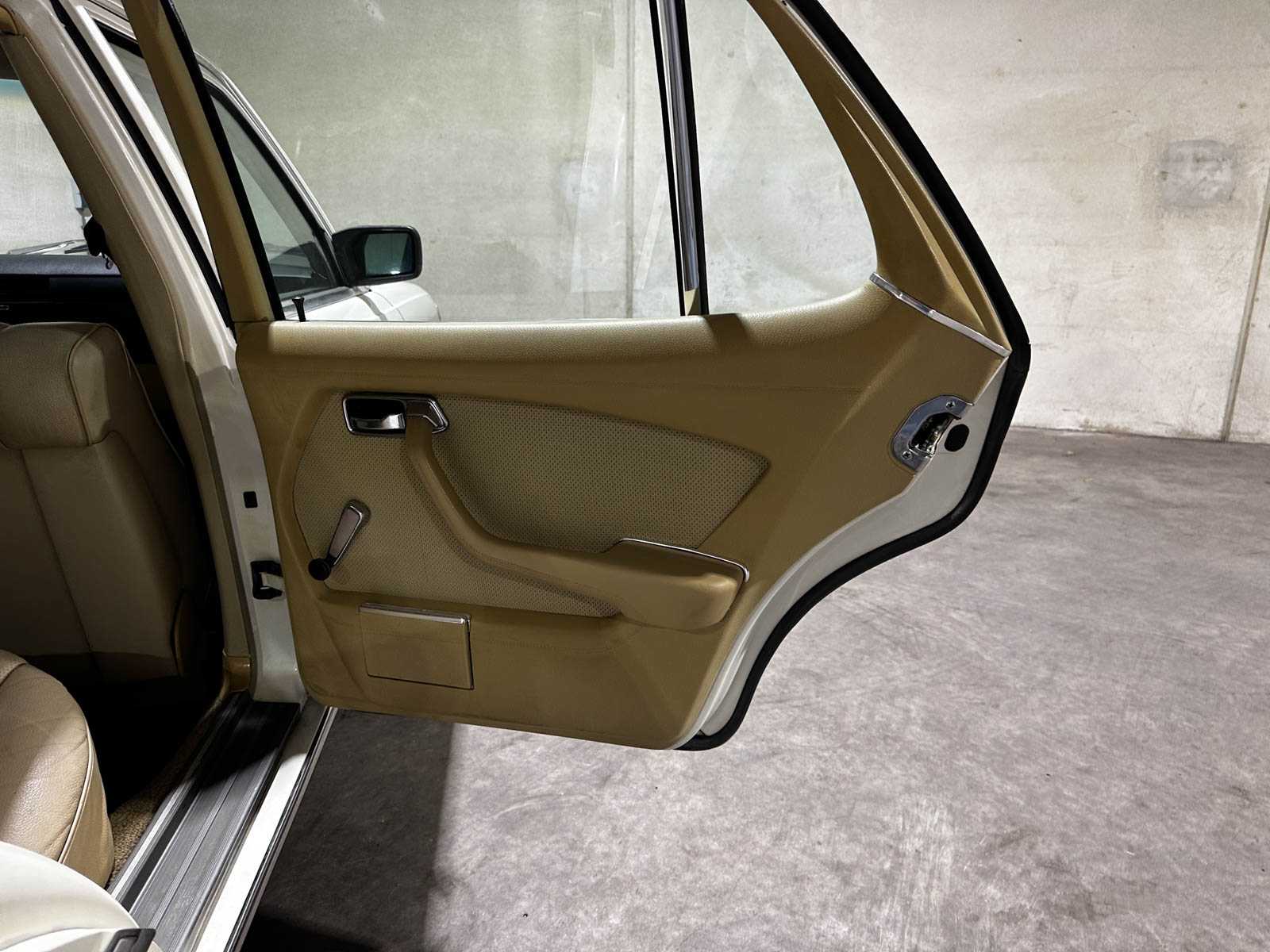 Mercedes-Benz 280 S 2.7 156pk 1977 S-klasse, 18-YB-40