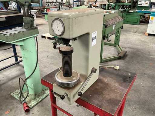 Testeur de dureté Skoda 1989