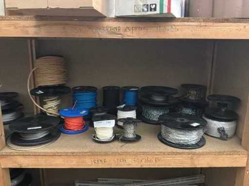 Partij touw, ketting en staalkabel