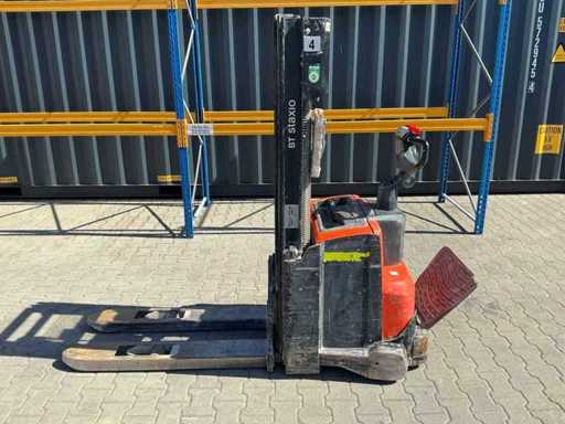 2011 BT SWE 140 Elektrische Palettenwagen