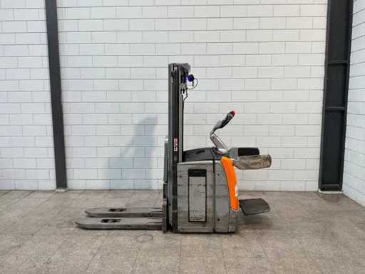 Still - 2018 - EXV-SF20 - Stacker