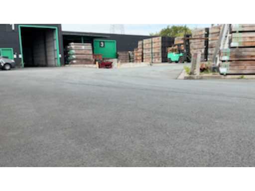 ecf12106-ec29-42a4-af3b-c71b8a9fdc40.mp4