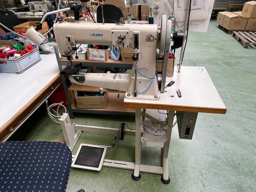 2003 JUKI TSC 441 naaimachine