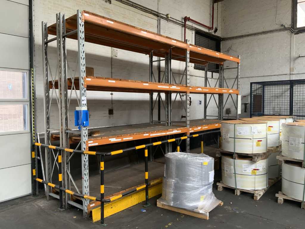 Warehouse racking