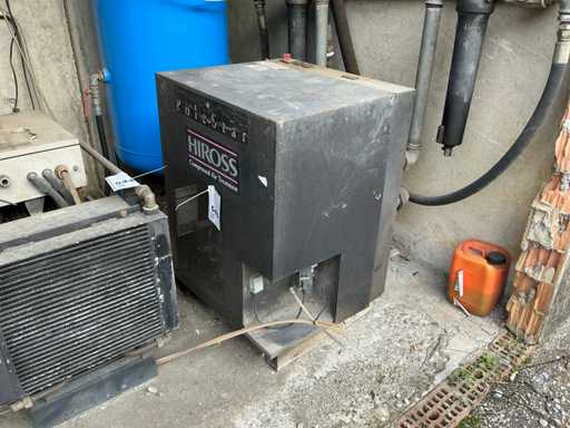 2003 HIROSS PGN050 ZEITSTILLER Kalttrockner