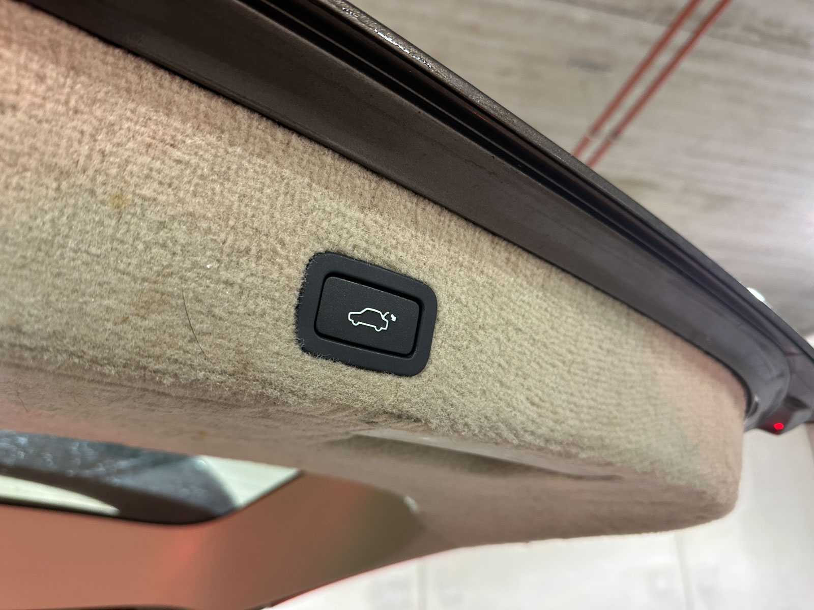 Volvo V70 2.0 D4 Summum 181pk 2015 (Origineel-NL), GB-859-B